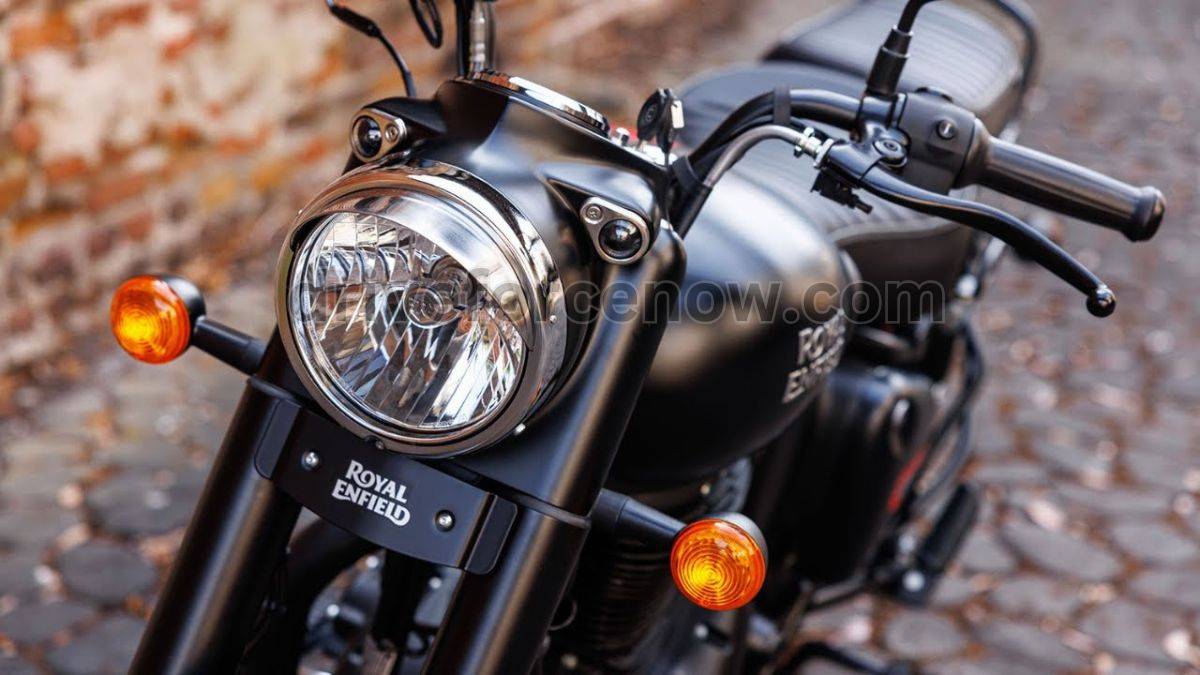 Top 10 Two-Wheelers in India – February 2025 Sales Analysis